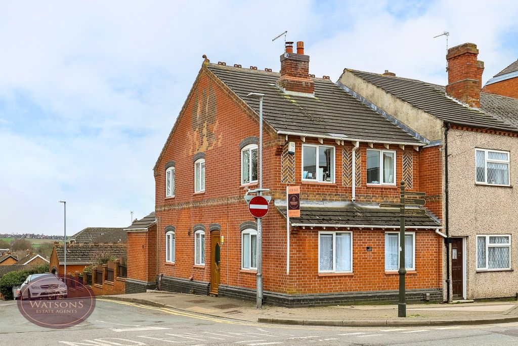 Property photo 1 of 25