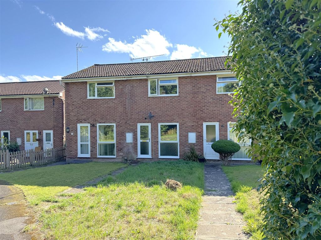 Property photo 1 of 8