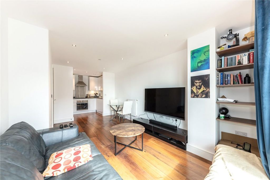 Property photo 1 of 7