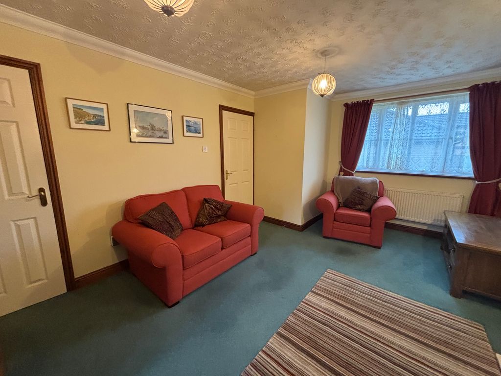 Property photo 3 of 10 Image