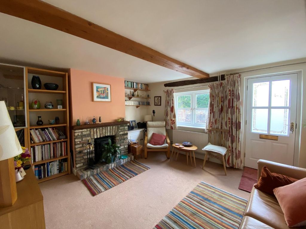 Property photo 3 of 17 Living Room.Jpg