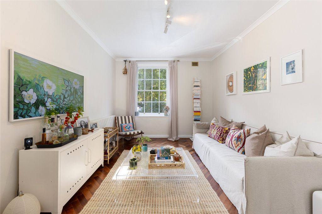 Property photo 1 of 12 Reception Room