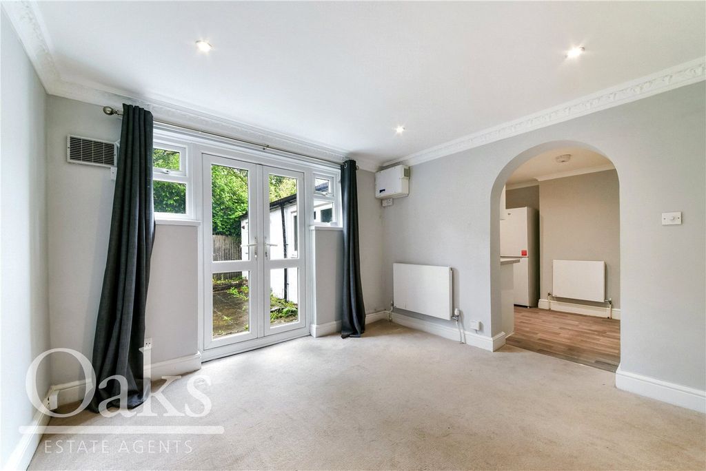 Property photo 2 of 8 Picture No. 06
