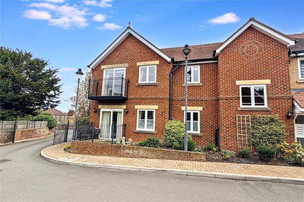 Property photo 1 of 10 Picture No. 05