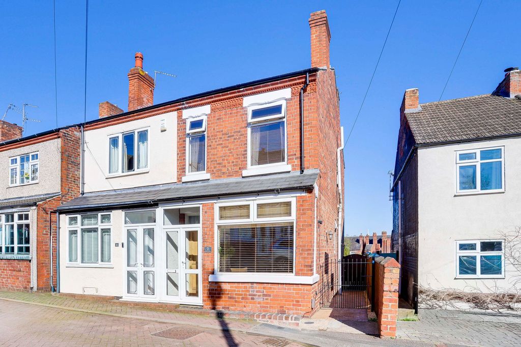 Property photo 1 of 23