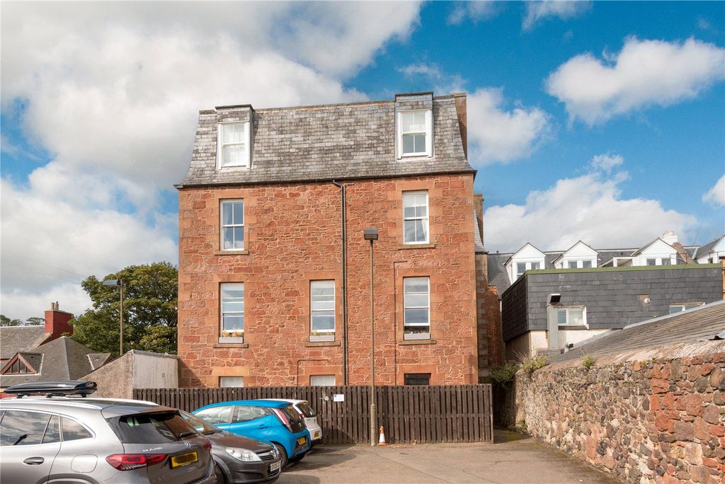 Property photo 3 of 20 8/5 Quality Street