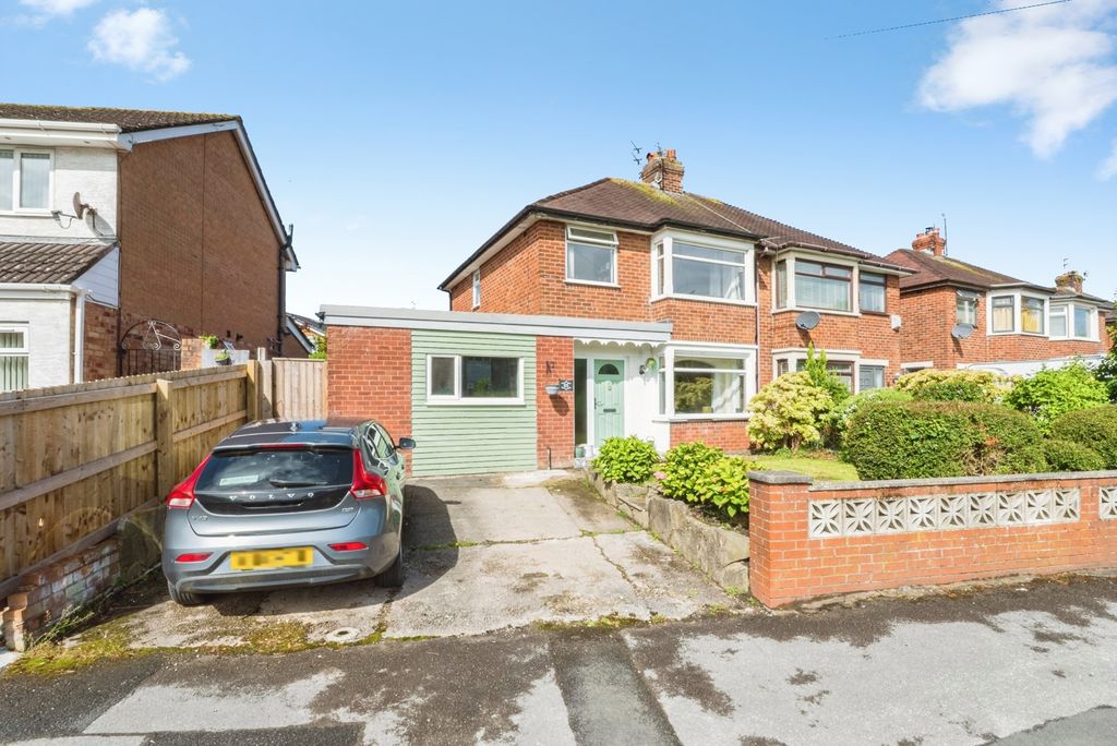 Property photo 1 of 23 Pbox-Img.Jpg