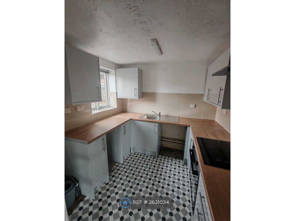 Property photo 3 of 4