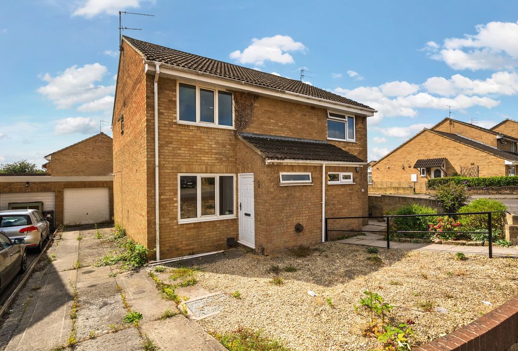 Property photo 1 of 14 1330609-4-688225F...