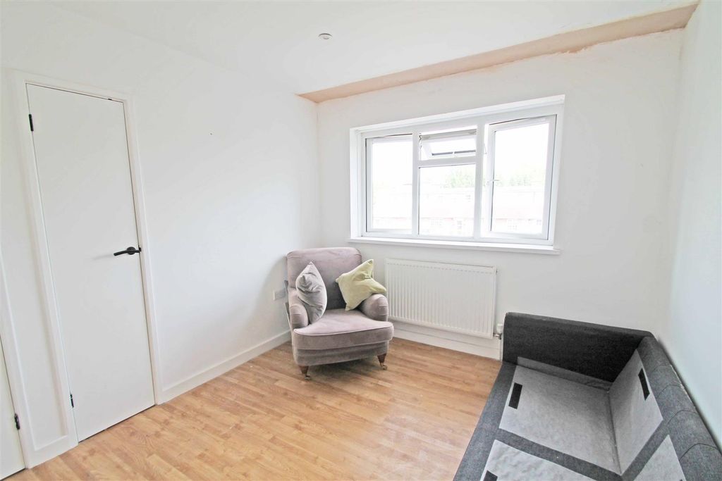 Property photo 1 of 8 Double Room (2)