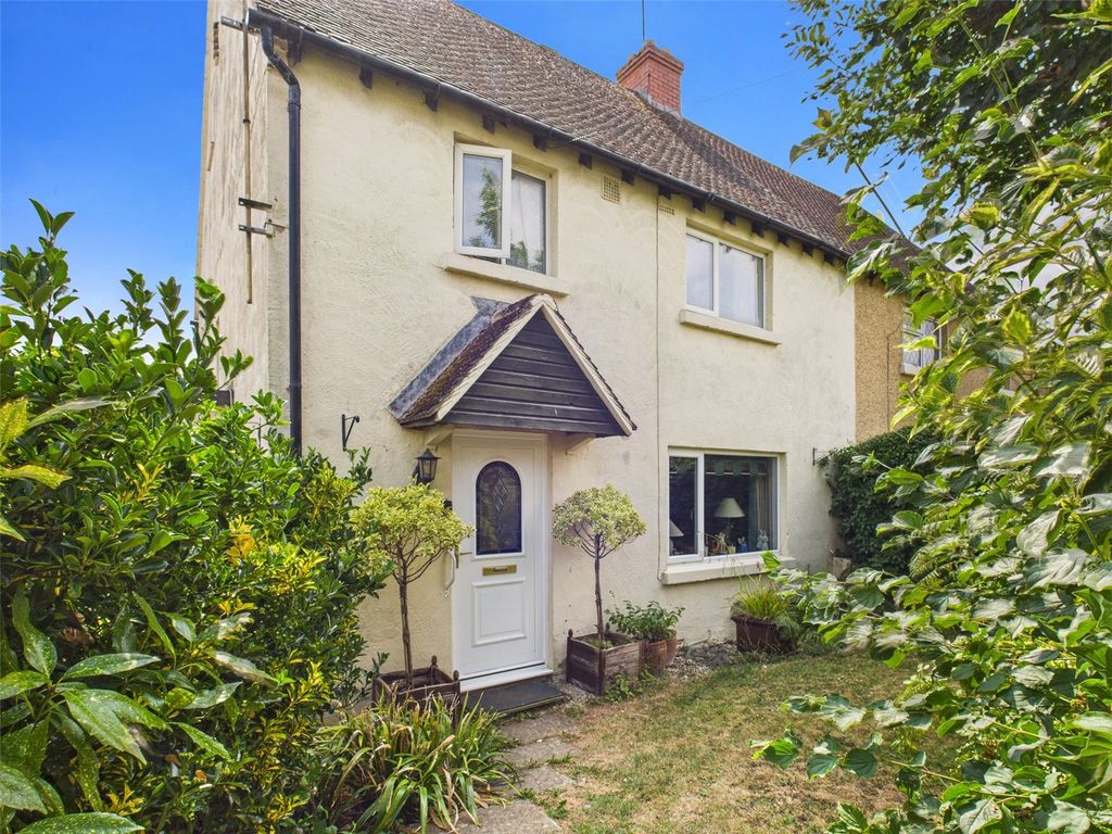 Property photo 1 of 15 Picture No. 11