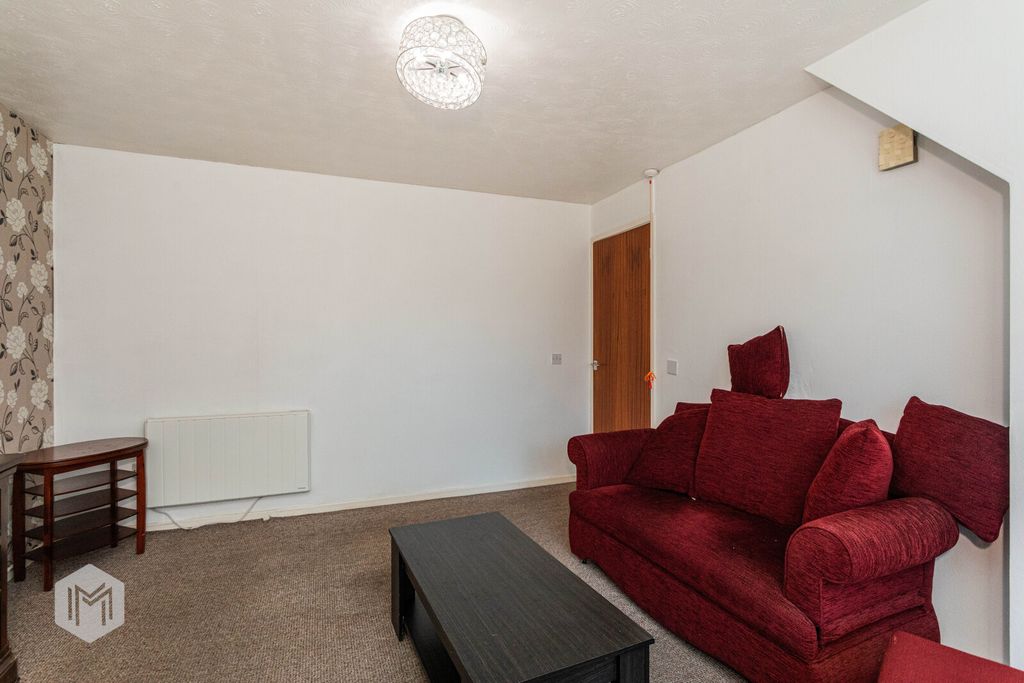 Property photo 3 of 8 Picture No. 04