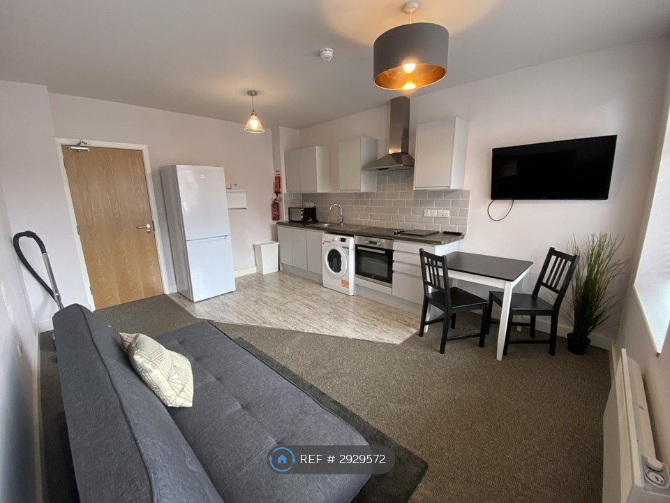 Property photo 3 of 5
