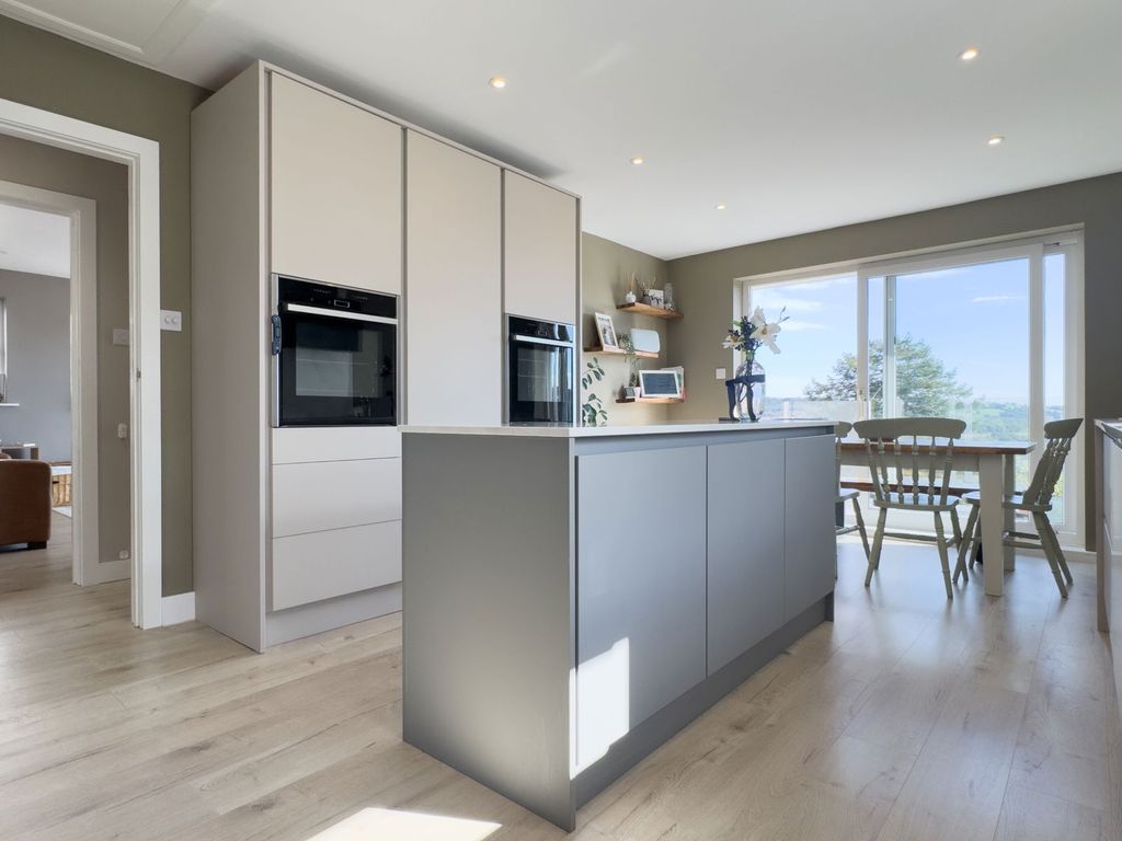 Property photo 1 of 38