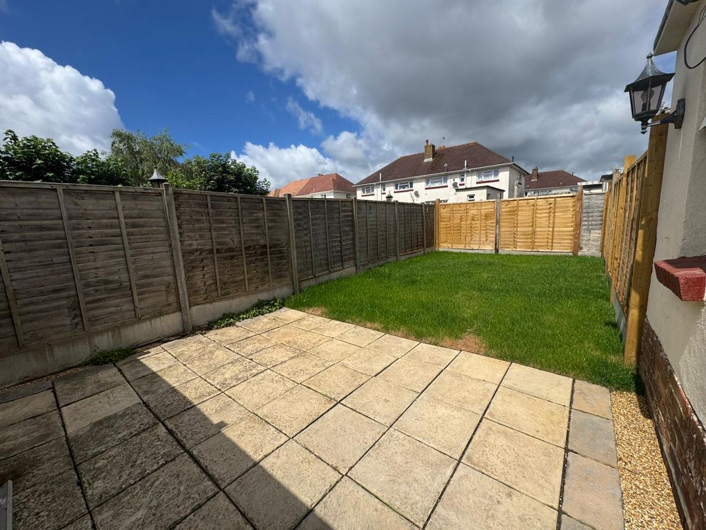 Property photo 1 of 4