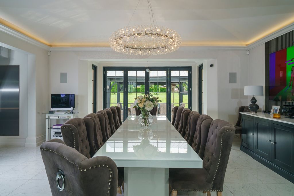 Additional image 7 of 6 bed detached house for saleAckleton, Shropshire WV6