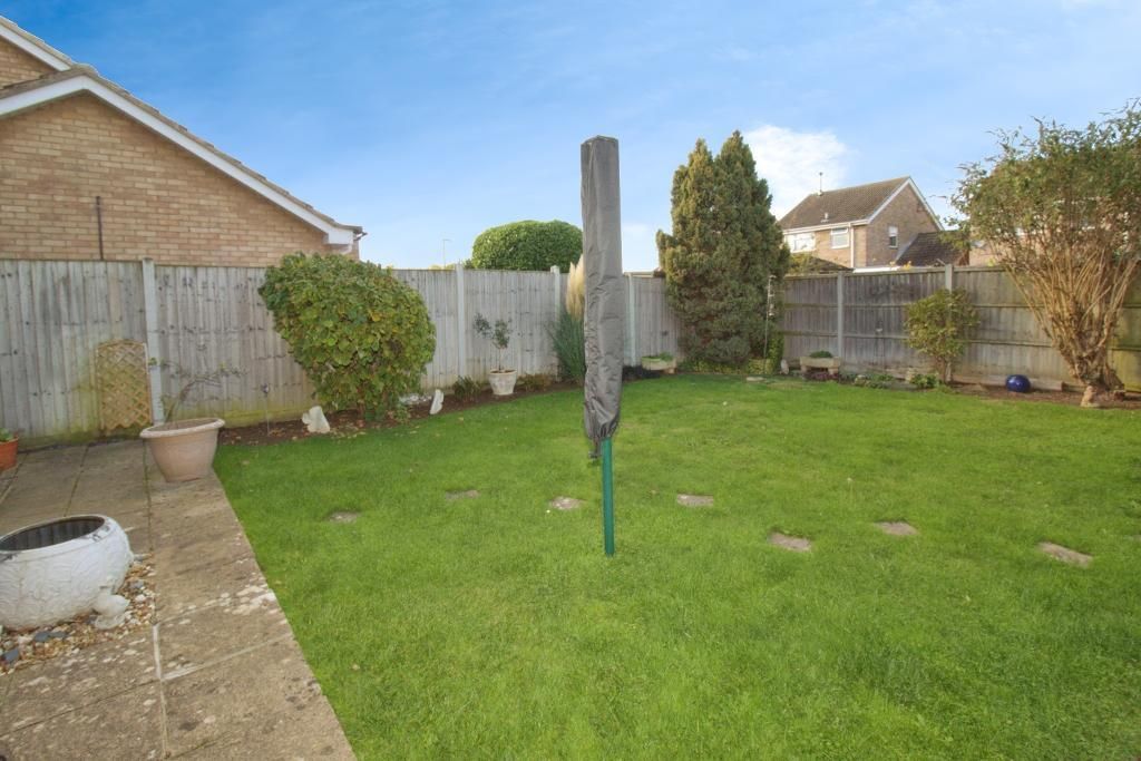 Property photo 2 of 12 Enclosed Rear Garden