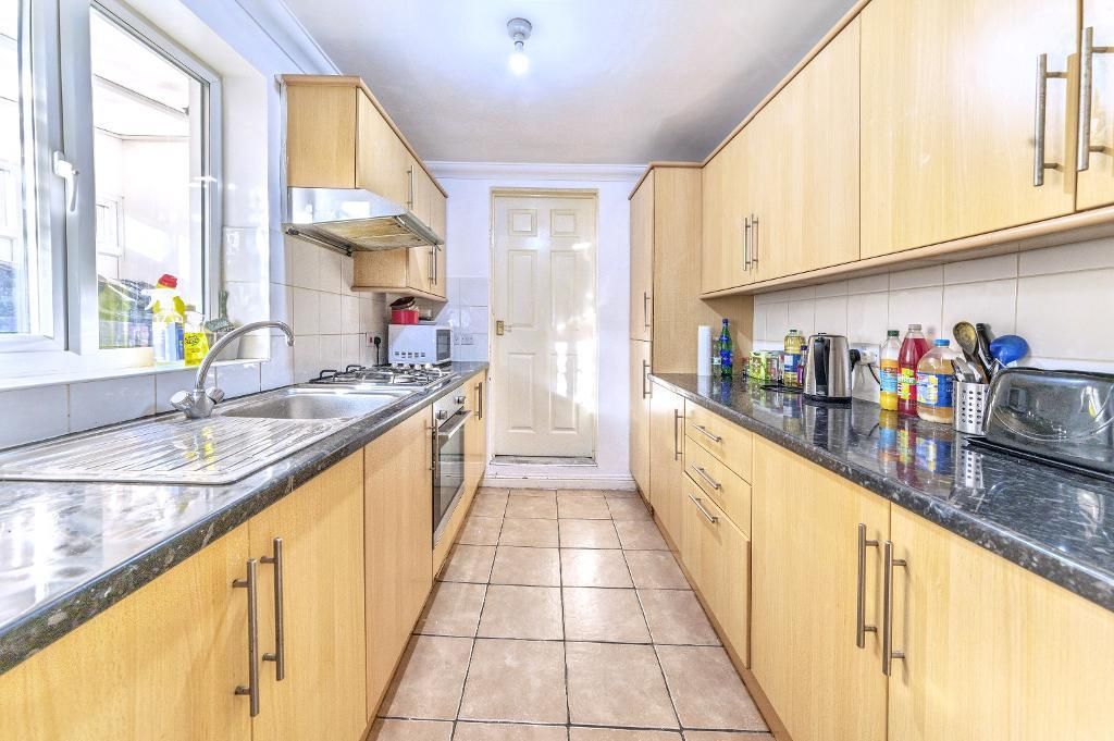 Property photo 2 of 16 Photo 2