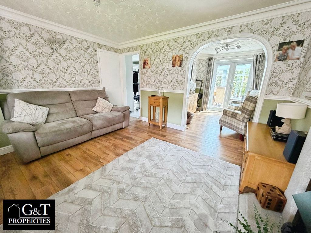 Additional image 4 of 4 bed detached house for saleWinrush Close, Dudley DY3