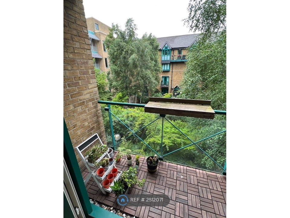 Property photo 3 of 13 Balcony