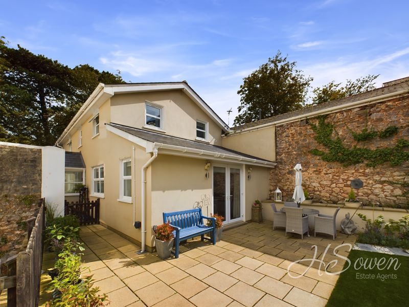 Property photo 1 of 30 Photo 38