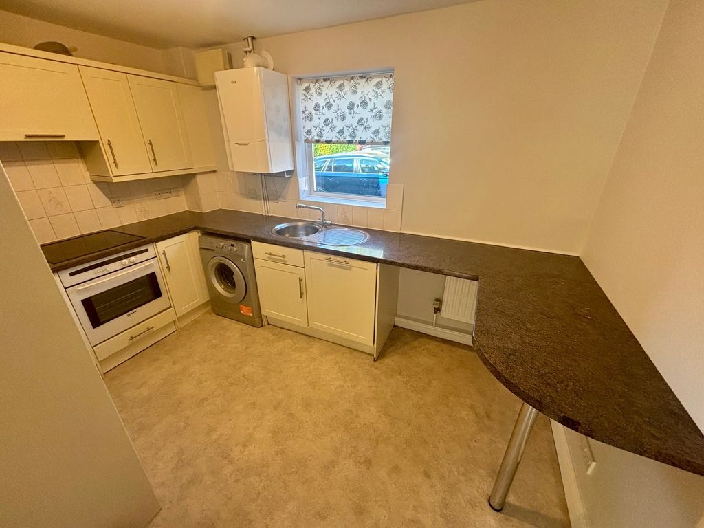 Property photo 3 of 9