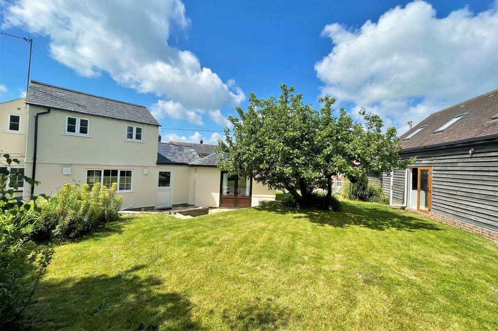 Property photo 1 of 23 Picture No. 33