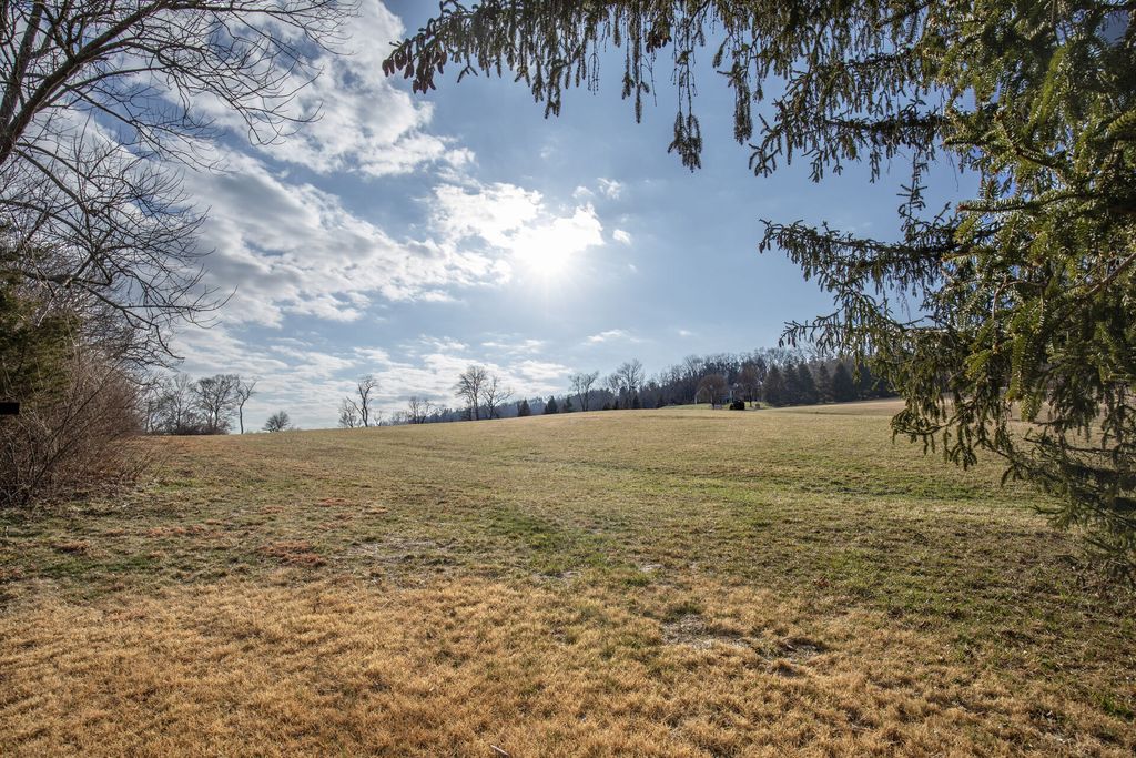 Property photo 3 of 3 <Alttext/>