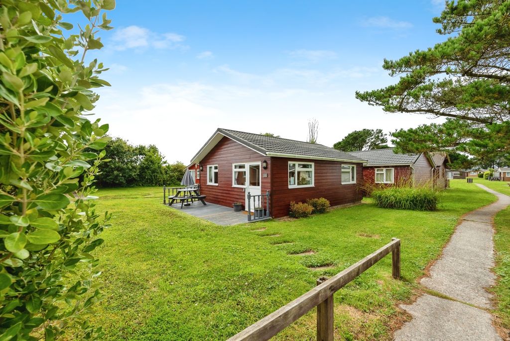 Property photo 1 of 17 Photo