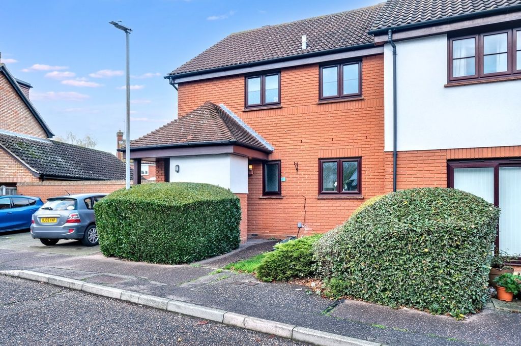 Property photo 1 of 7