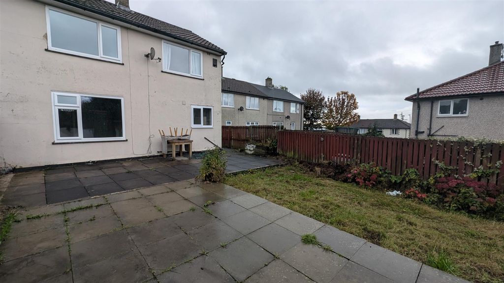 Property photo 2 of 19 Rear Garden/Patio