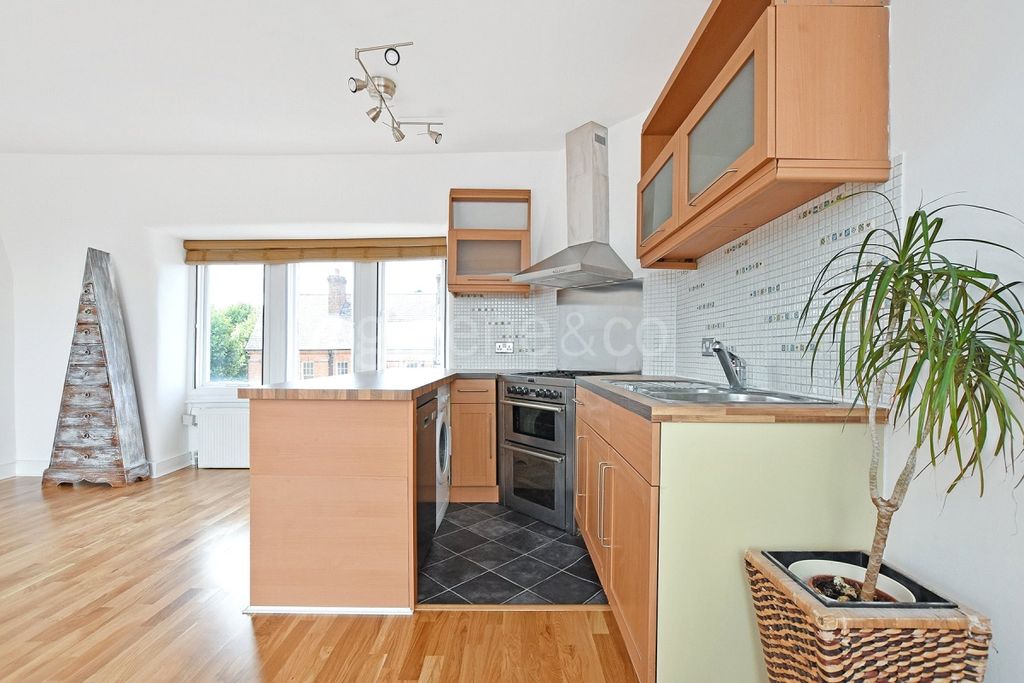 Property photo 3 of 13 3