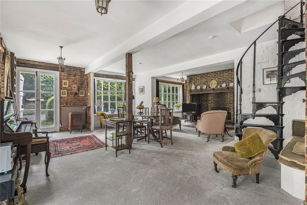 Property photo 2 of 25 Picture No. 04