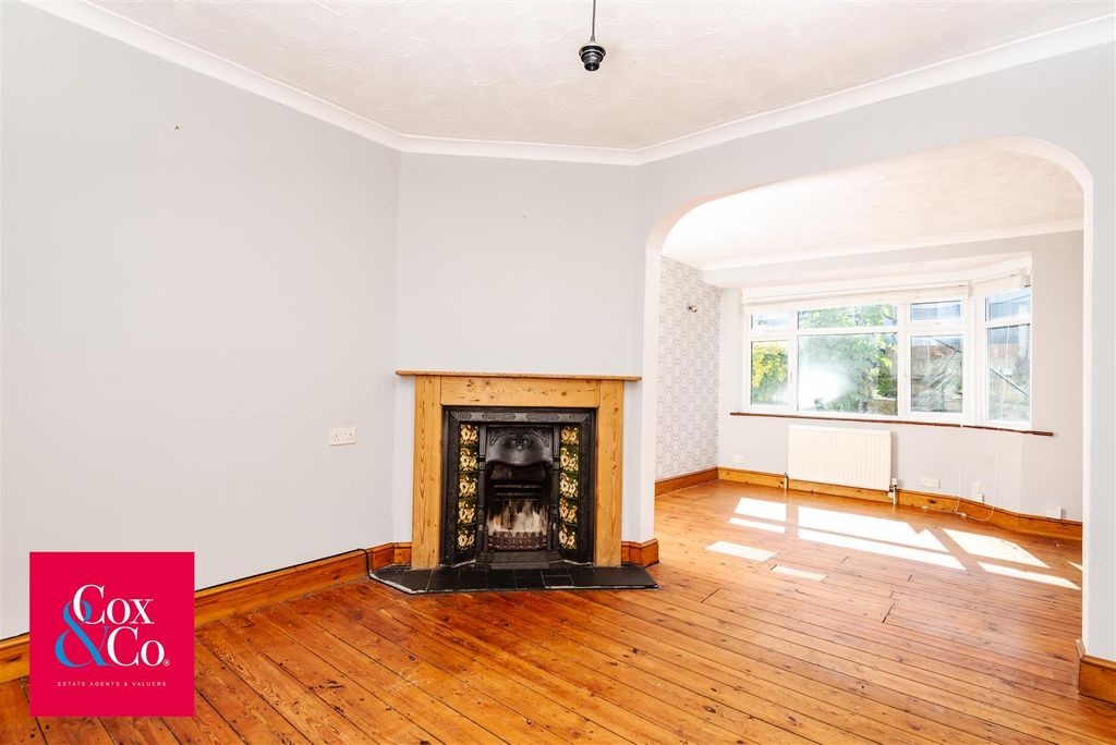 Property photo 1 of 16 81L_7381.Jpg