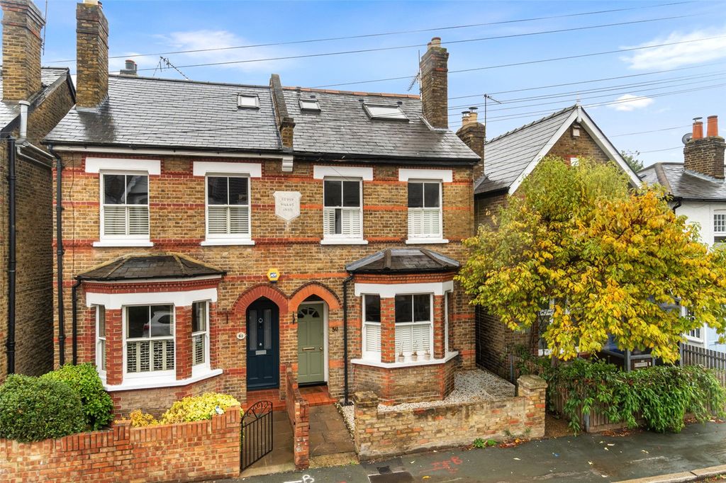 Property photo 1 of 18 Picture No. 02