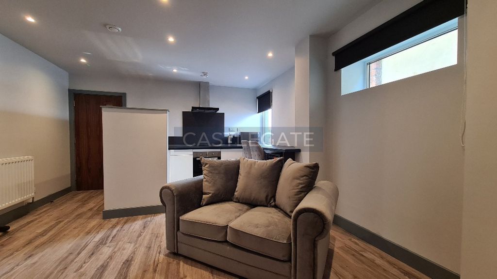 Property photo 3 of 9 Room 81, 82 Renaissance Works, 105 New Street, Huddersfield, HD1 2At