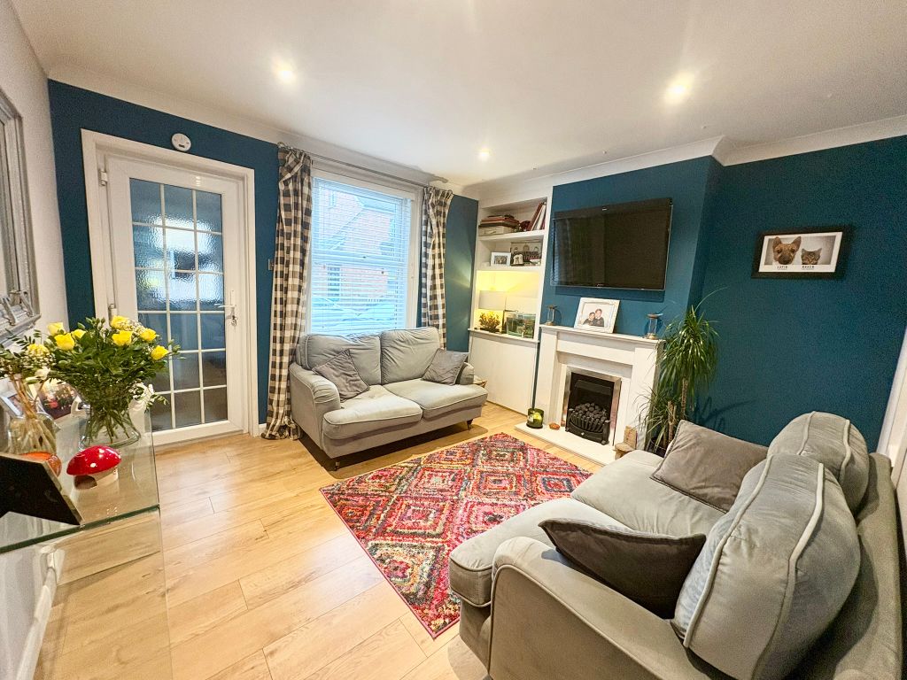 Property photo 2 of 18