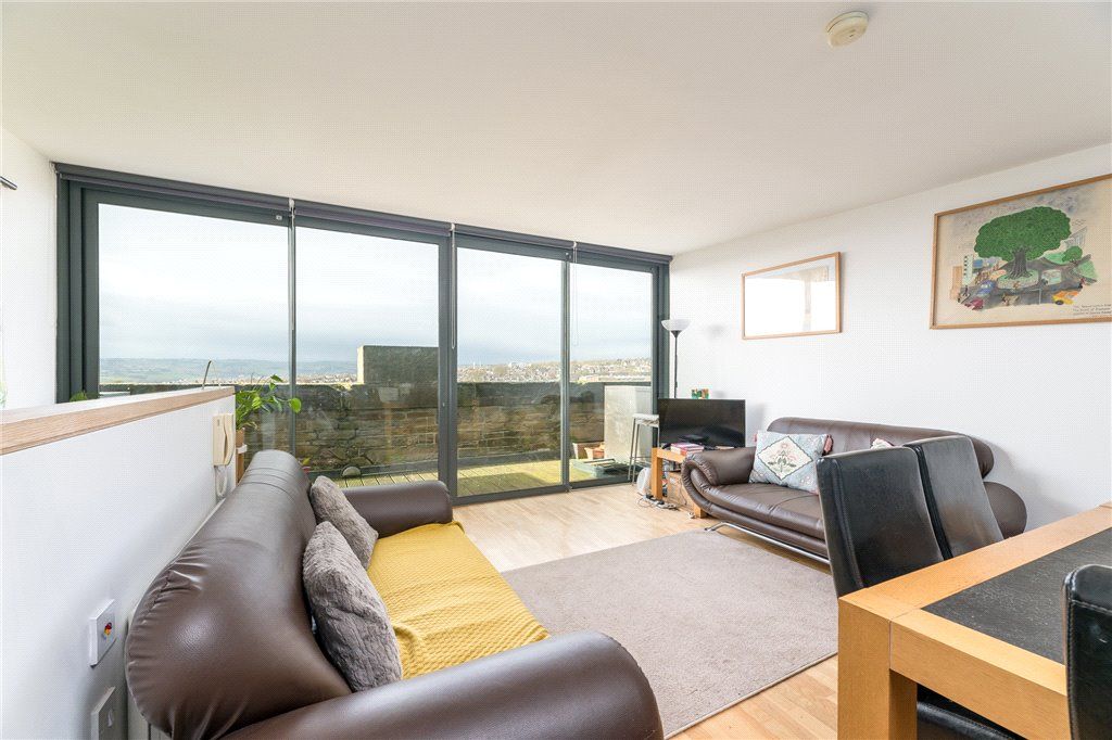Property photo 2 of 18 Picture No. 07