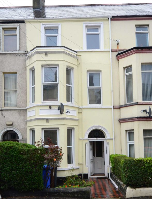 Property photo 2 of 2