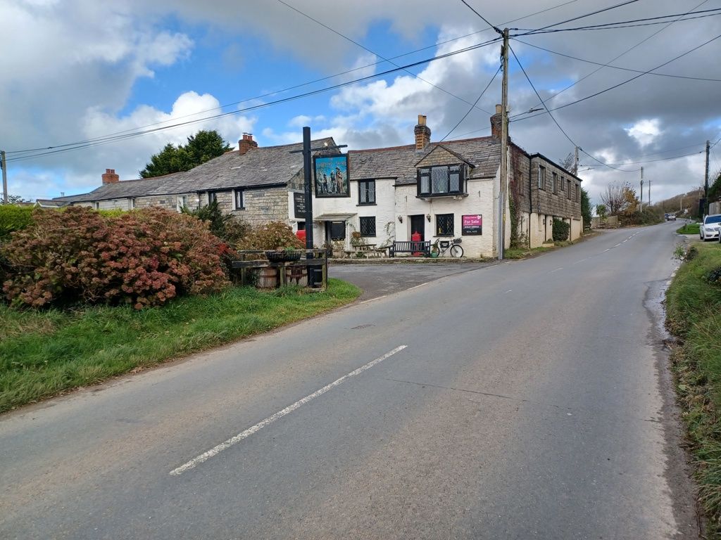 Property photo 1 of 19 Photo 21