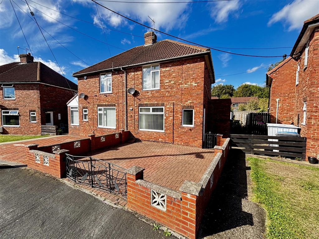 Property photo 1 of 14