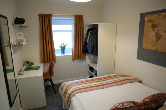 Property photo 3 of 7 6676604.Jpg