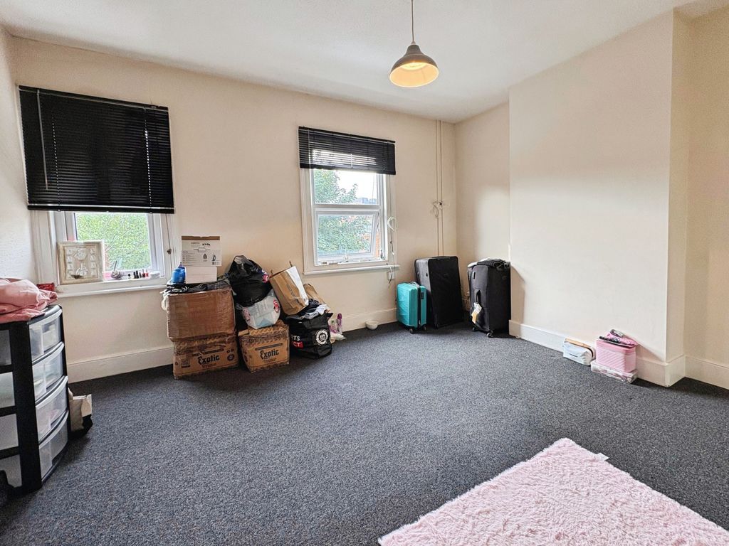 Property photo 3 of 16 1B1Dcf09-Whatsapp 20Image 202026-10-02 20At 204.59