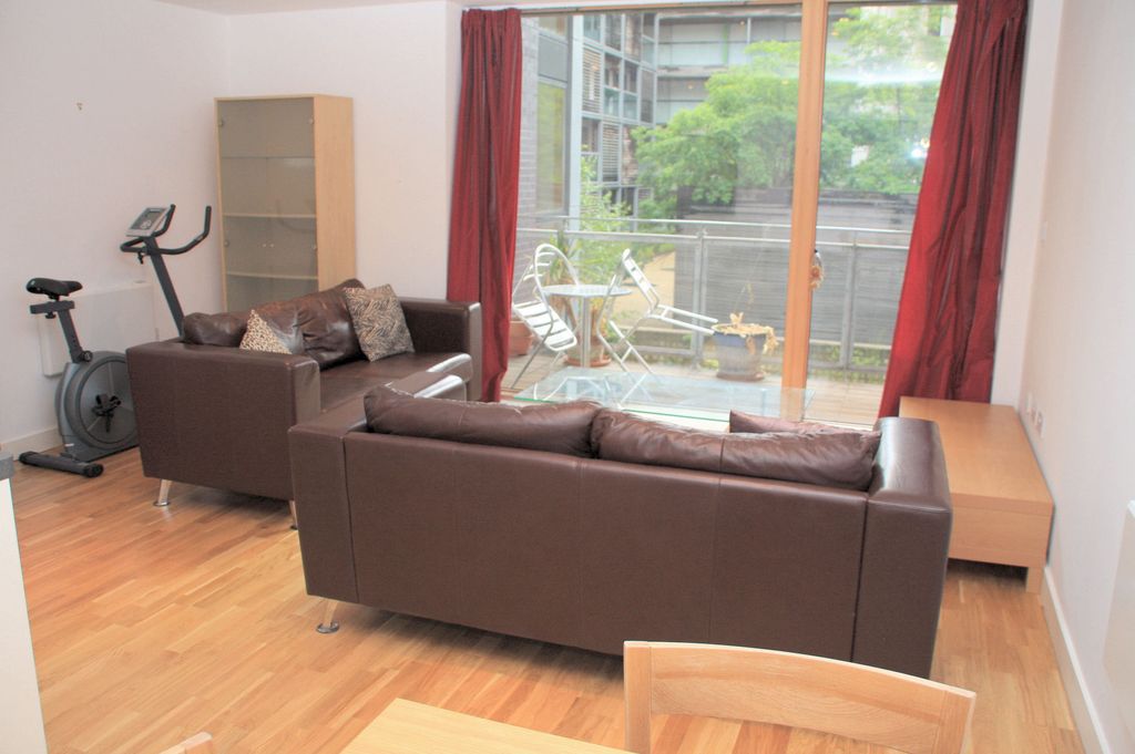 Property photo 2 of 15