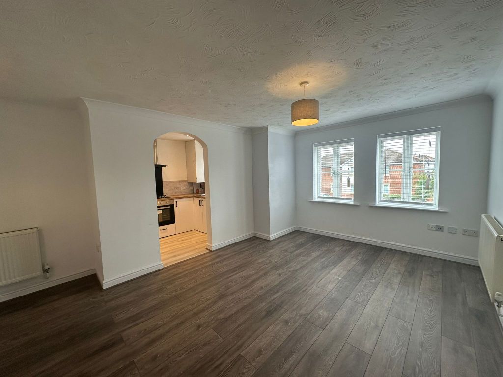 Property photo 3 of 10 Bedroom 1