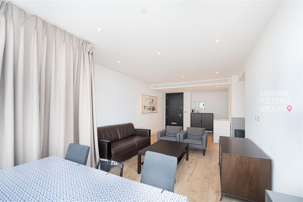 Property photo 3 of 20 1-494.Jpg