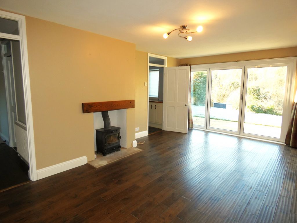 Property photo 2 of 11 Gallery