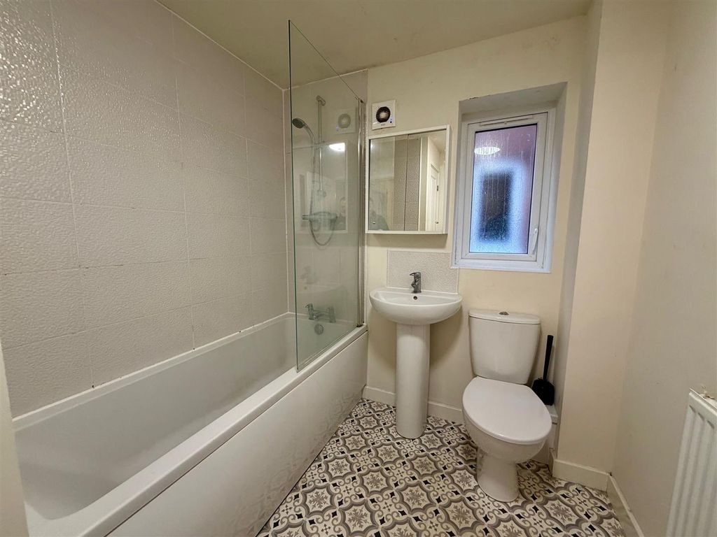 Property photo 3 of 14 9.Jpg