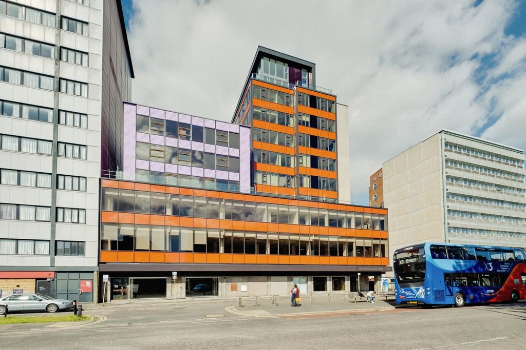 Property photo 1 of 18 Pbox-Img.Jpg