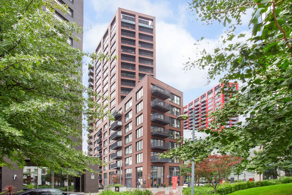 Property photo 1 of 9